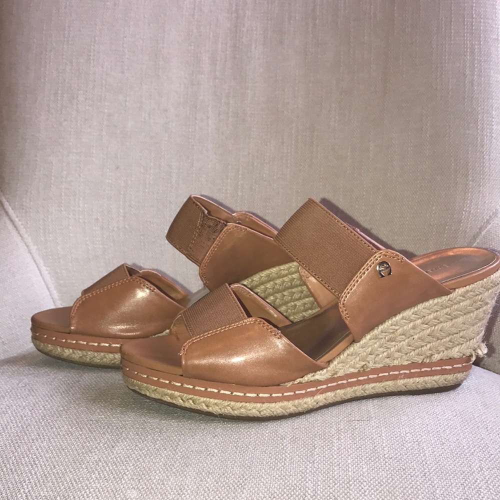 Etienne Aigner Wedges